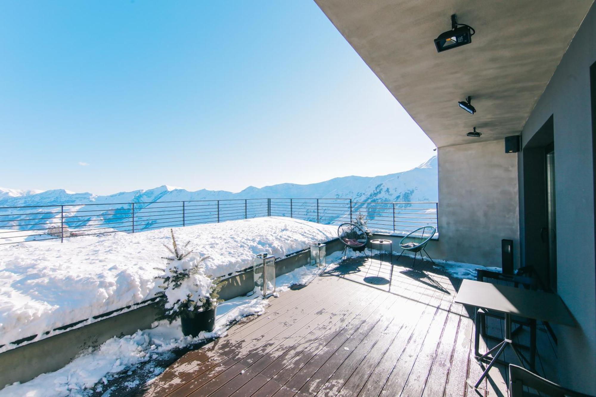 Quadrum Hotel Gudauri Luaran gambar
